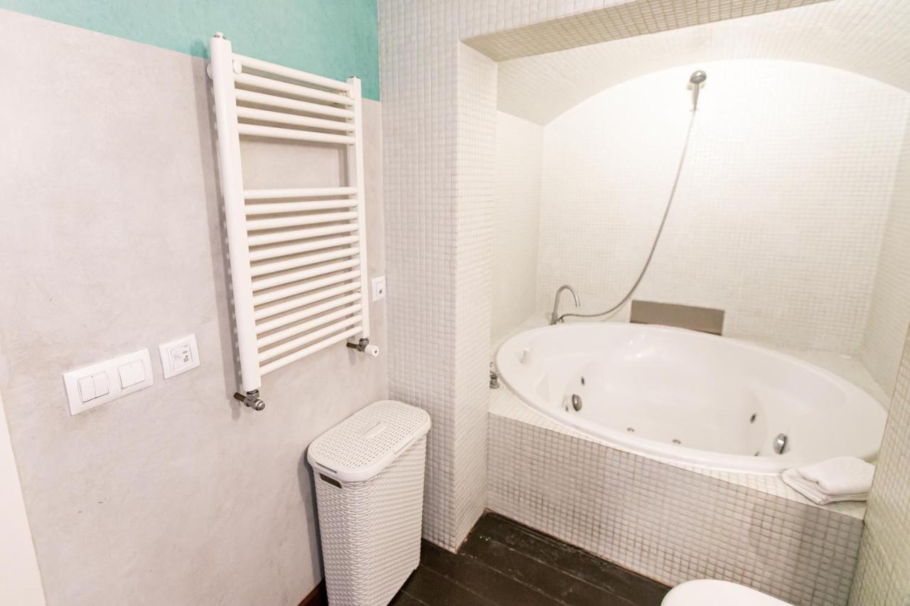 Apartamento 3 Dormitorios En Calle San Vicente. Sewilla Zewnętrze zdjęcie