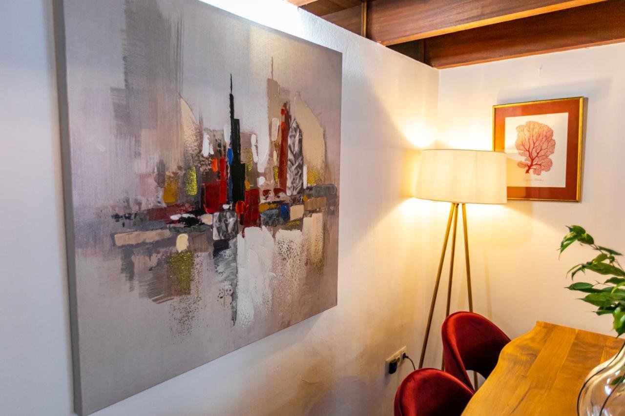 Apartamento 3 Dormitorios En Calle San Vicente. Sewilla Zewnętrze zdjęcie