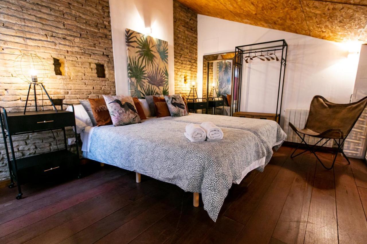 Apartamento 3 Dormitorios En Calle San Vicente. Sewilla Zewnętrze zdjęcie